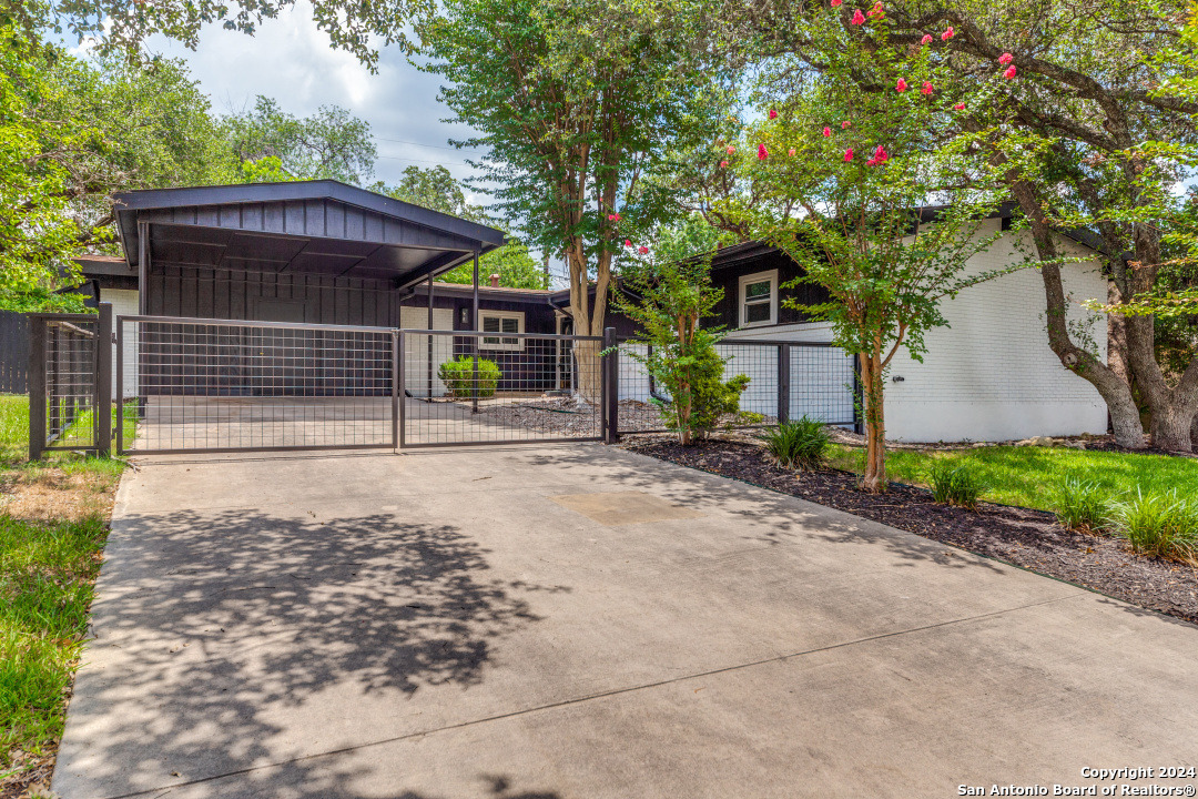 8730 Sagebrush Lane San Antonio TX 78217