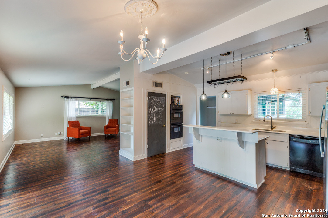 8730 Sagebrush Lane San Antonio TX 78217