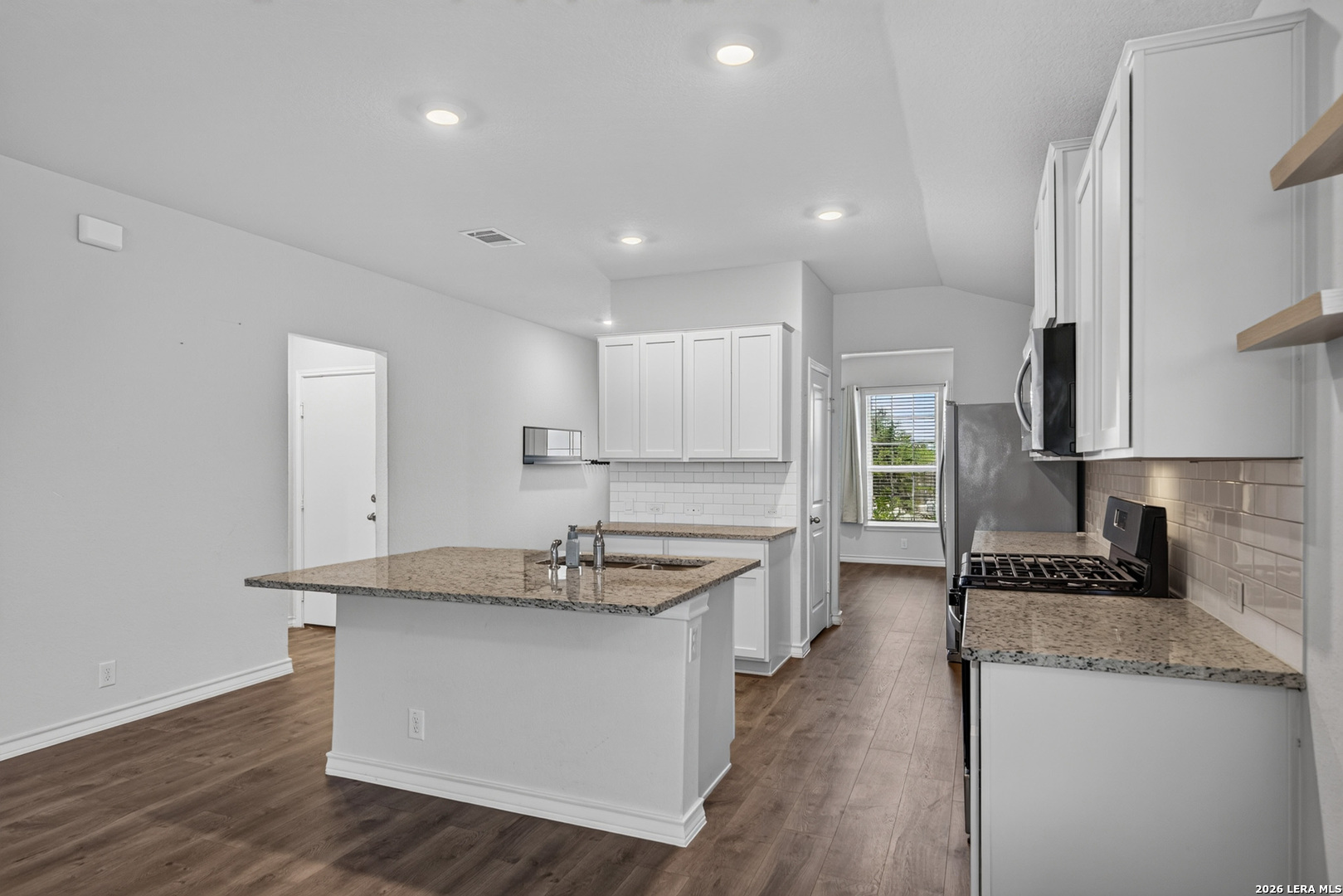 731 Overlook Ridge Cibolo TX 78108