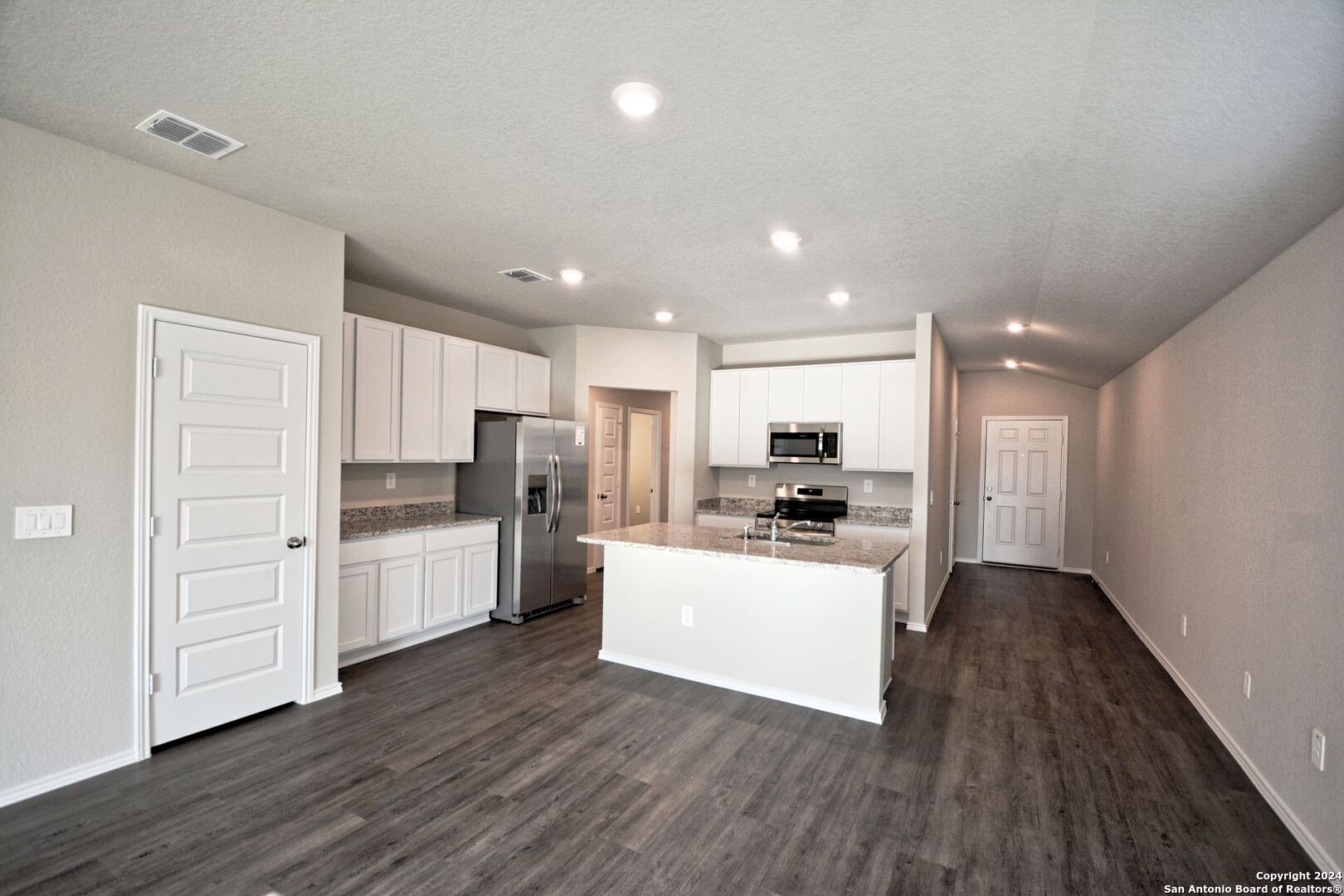 1136 Whitneyway Lane New Braunfels TX 78130