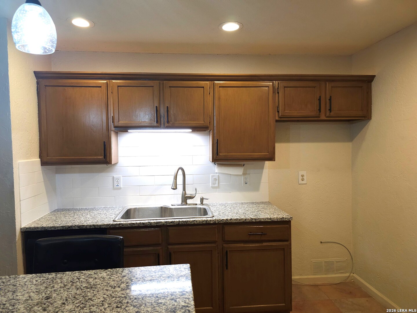 9406 Sugarloaf San Antonio TX 78245