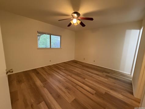 7643 Chatsworth San Antonio TX 78250