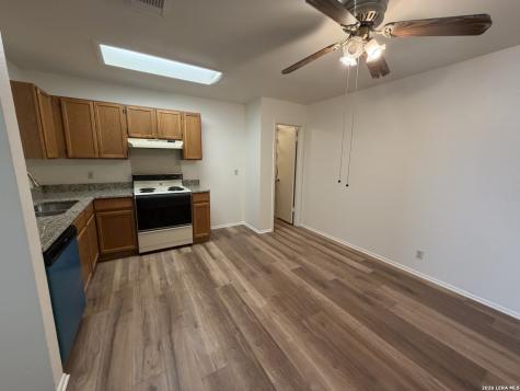 7643 Chatsworth San Antonio TX 78250