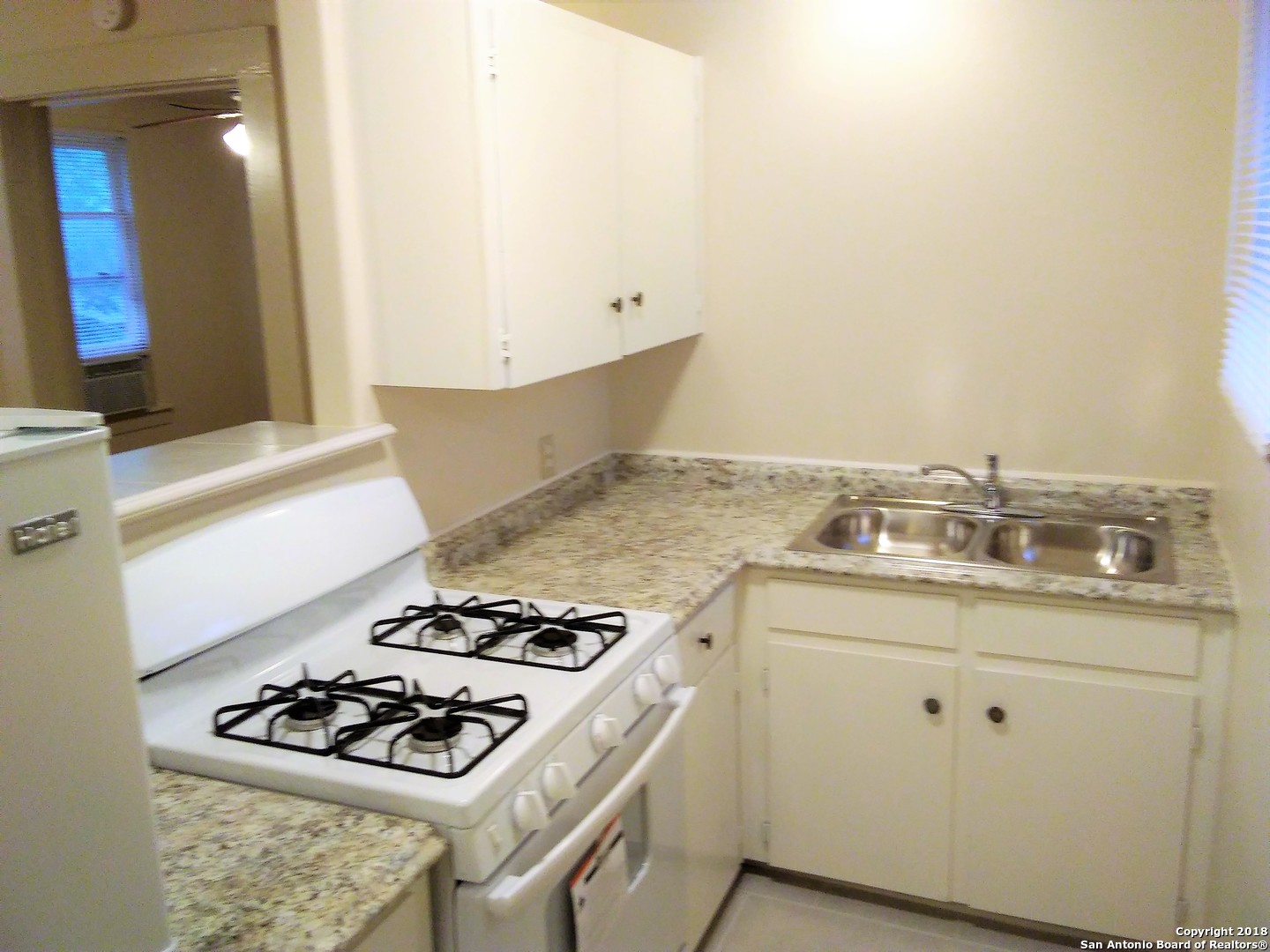 215 W Magnolia Avenue San Antonio TX 78212