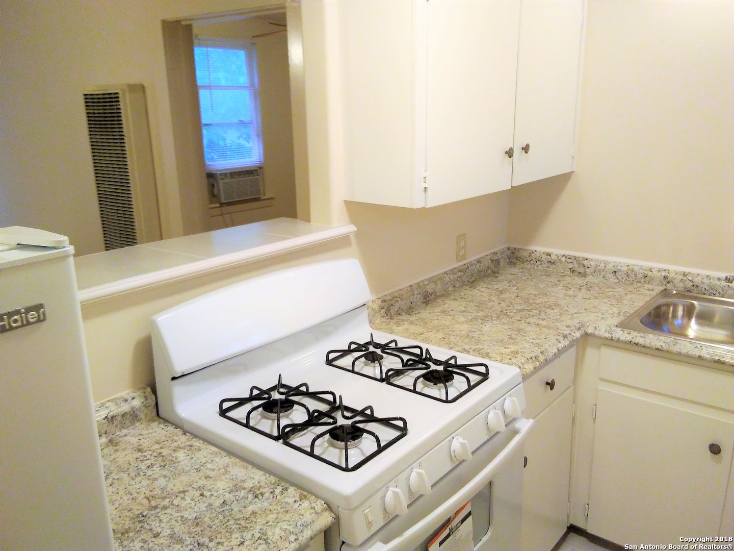 215 W Magnolia Avenue San Antonio TX 78212