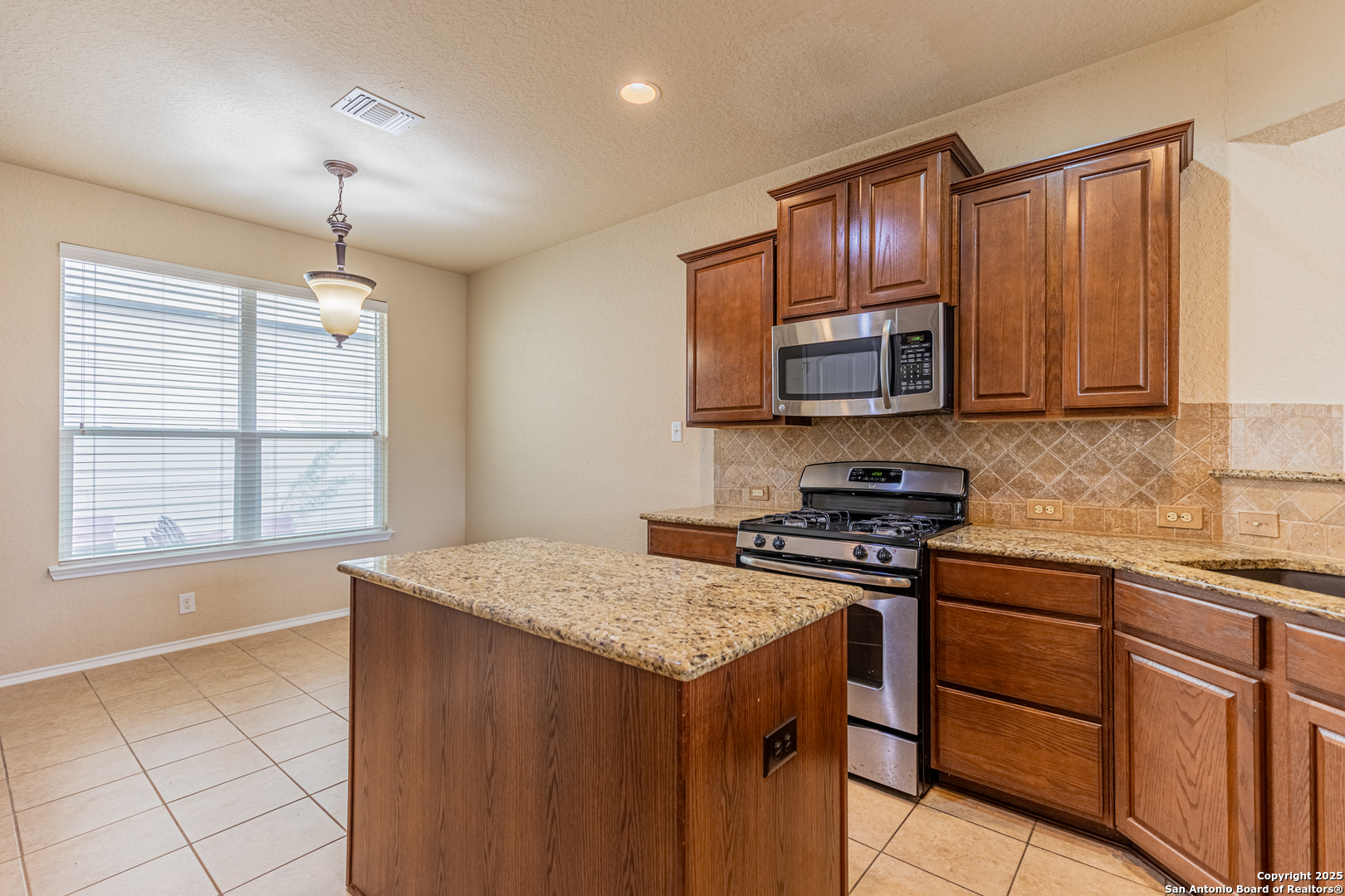 9023 Hubbard Hill San Antonio TX 78254
