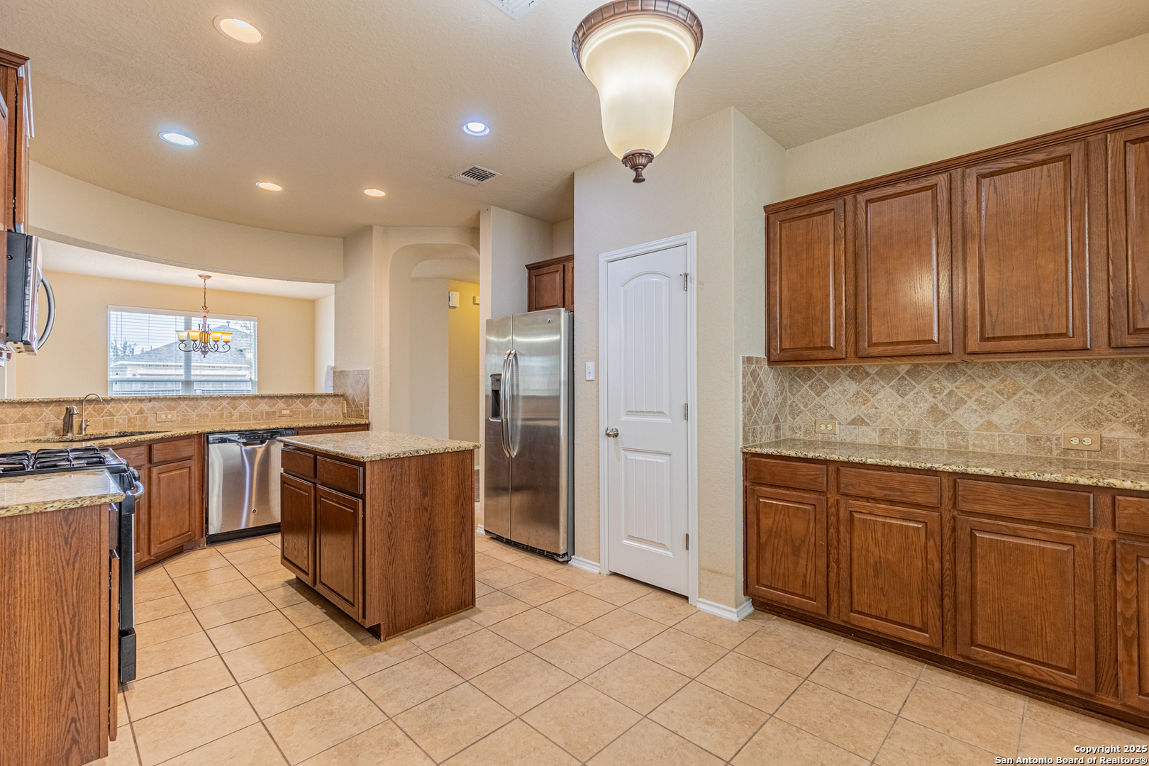 9023 Hubbard Hill San Antonio TX 78254