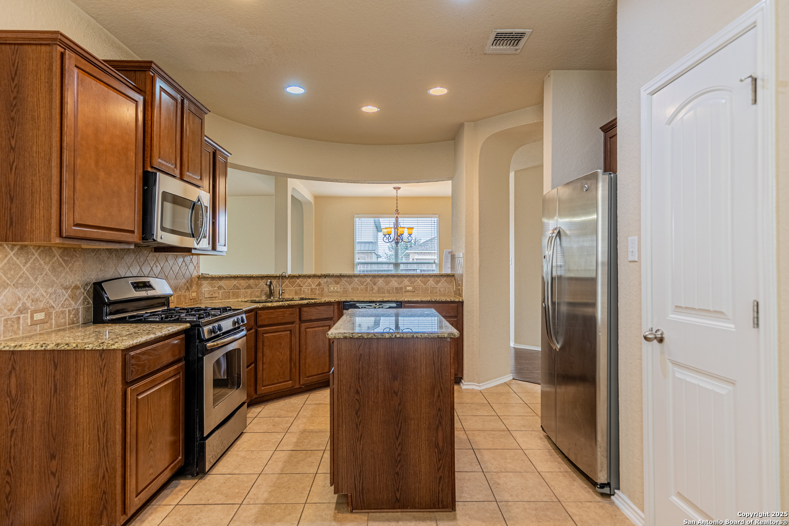 9023 Hubbard Hill San Antonio TX 78254