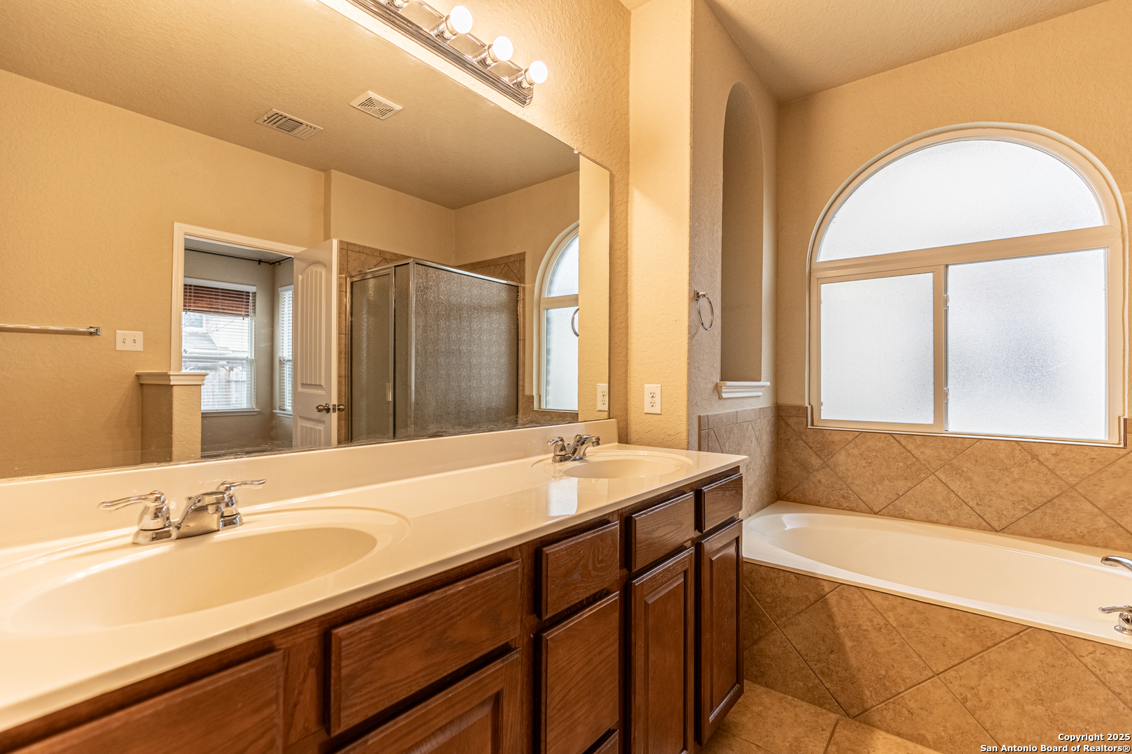 9023 Hubbard Hill San Antonio TX 78254