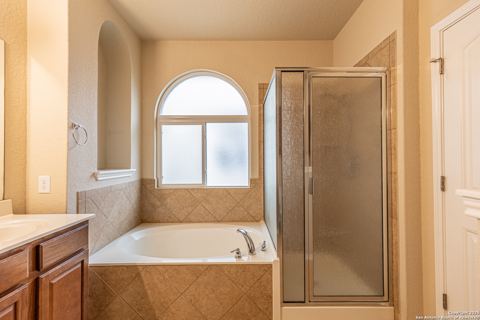 9023 Hubbard Hill San Antonio TX 78254