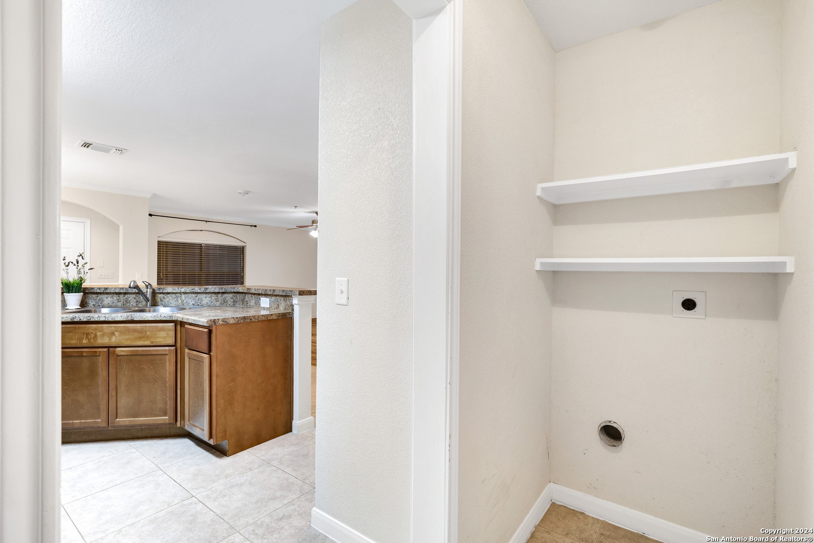 7323 Snowden Road San Antonio TX 78240