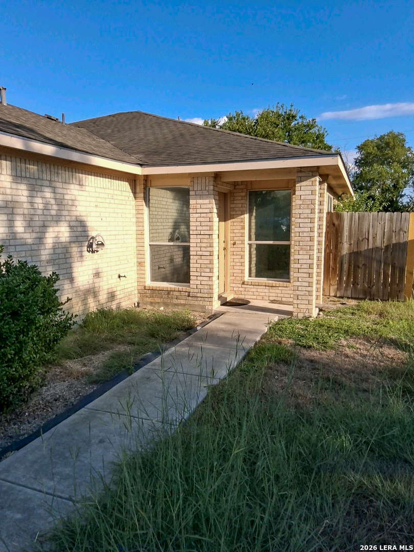 113 Long New Braunfels TX 78130