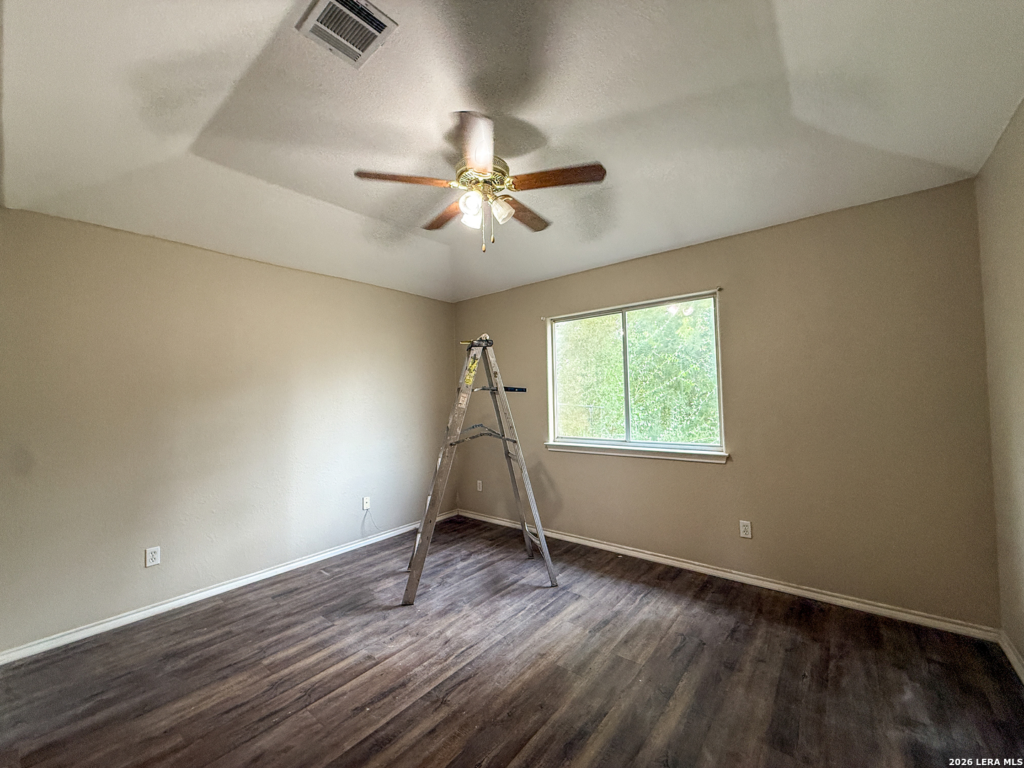 113 Long New Braunfels TX 78130