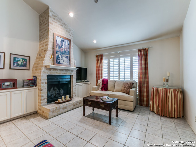 178 Oakwell Farms Parkway San Antonio TX 78218