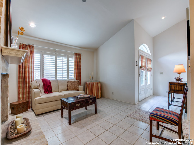 178 Oakwell Farms Parkway San Antonio TX 78218
