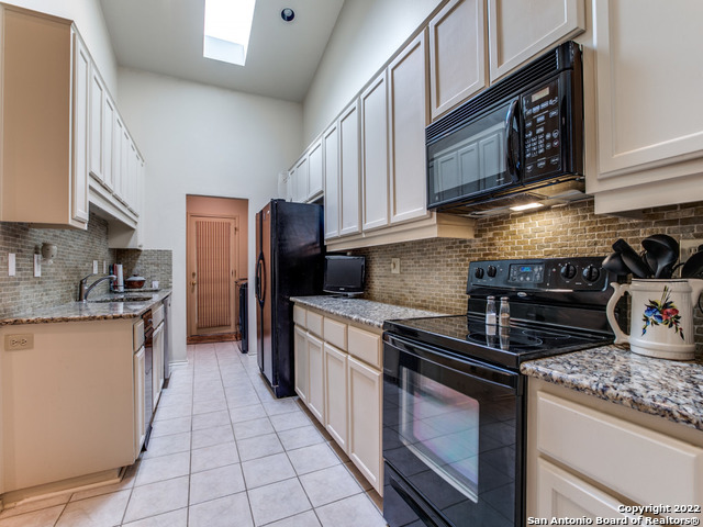 178 Oakwell Farms Parkway San Antonio TX 78218