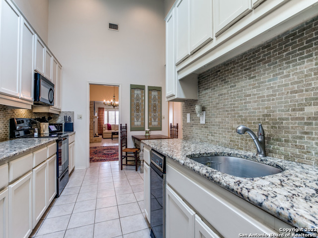 178 Oakwell Farms Parkway San Antonio TX 78218