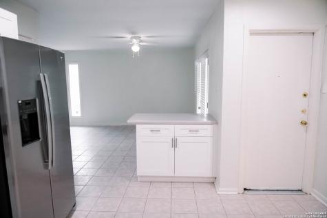 1379 Oblate Drive San Antonio TX 78216
