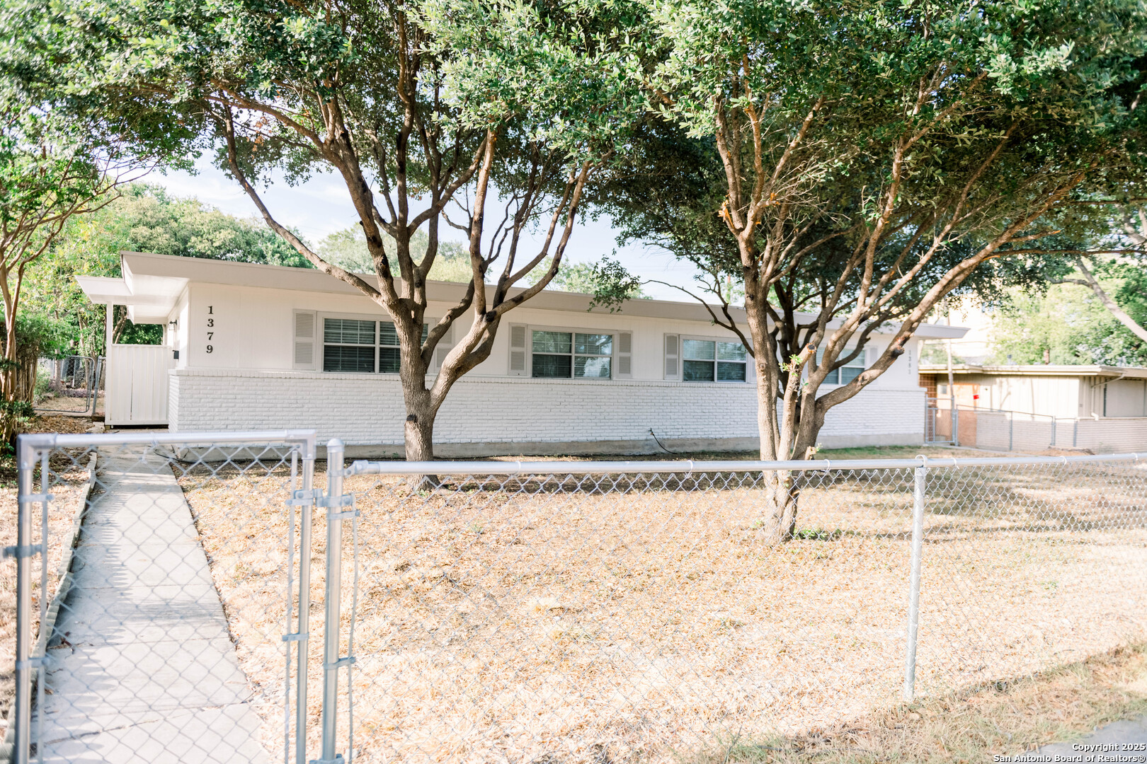 1379 Oblate Drive San Antonio TX 78216