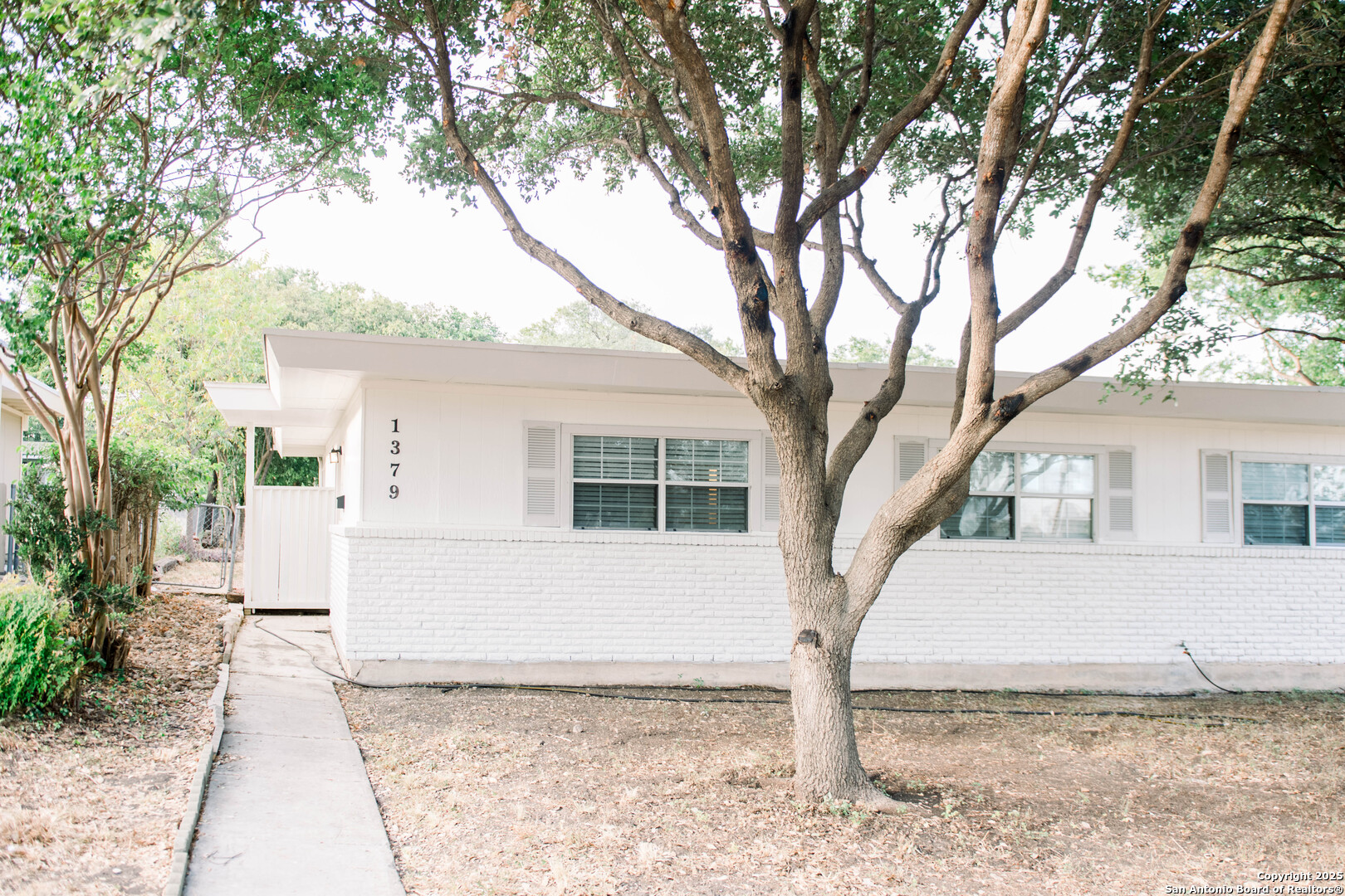 1379 Oblate Drive San Antonio TX 78216
