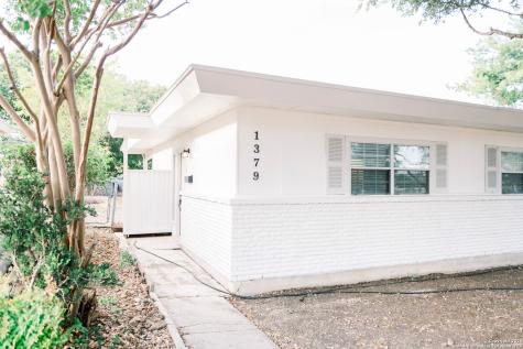 1379 Oblate Drive San Antonio TX 78216