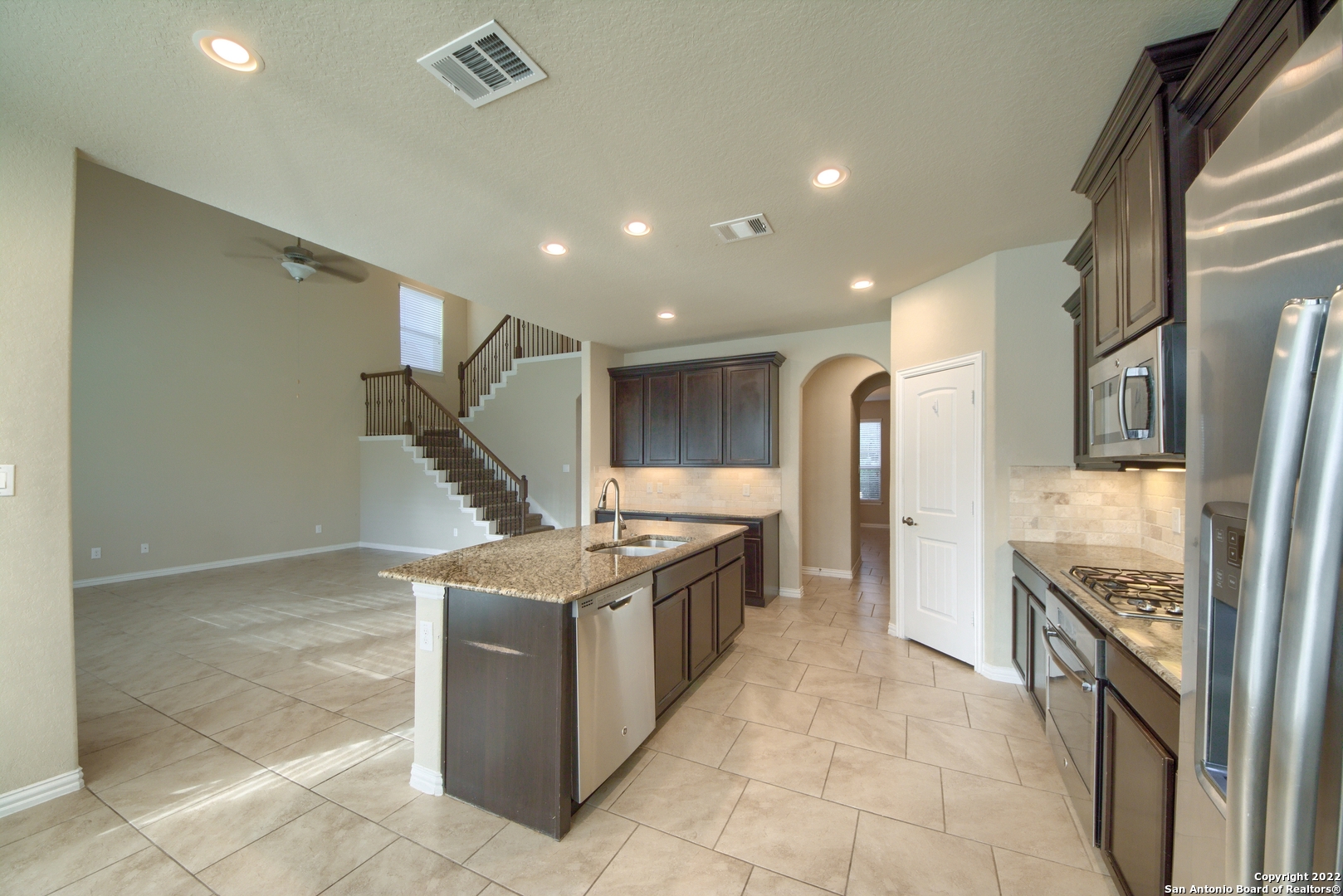 714 Raceland Road San Antonio TX 78245