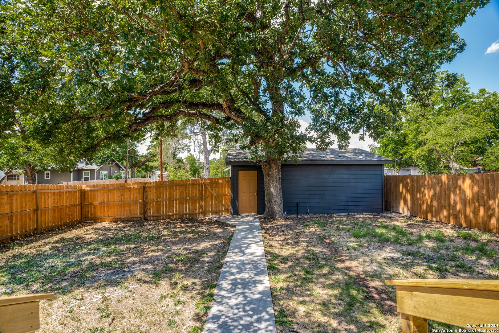 1403 N Center San Antonio TX 78202