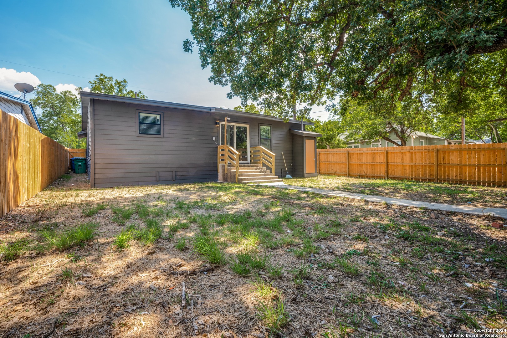 1403 N Center San Antonio TX 78202