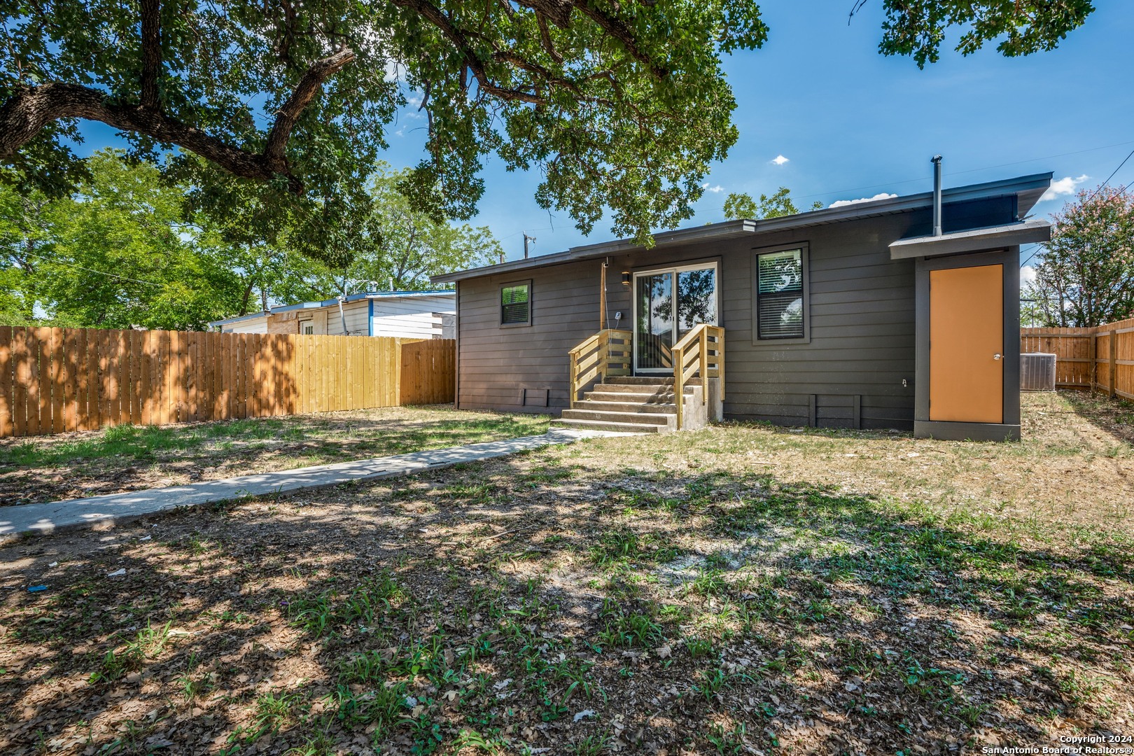 1403 N Center San Antonio TX 78202