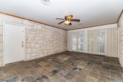 339 E Nottingham Drive San Antonio TX 78209