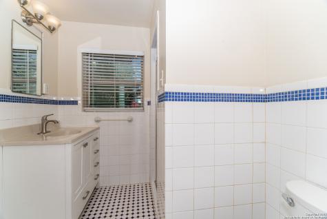 339 E Nottingham Drive San Antonio TX 78209