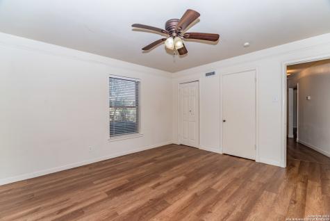 339 E Nottingham Drive San Antonio TX 78209