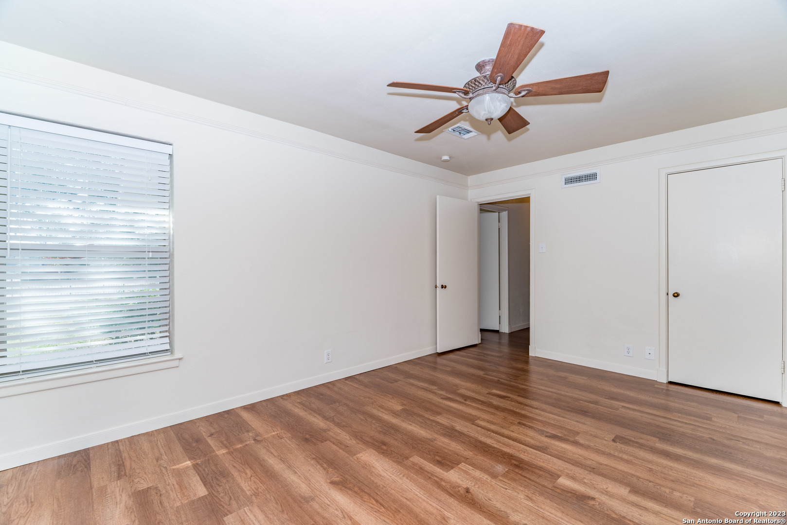 339 E Nottingham Drive San Antonio TX 78209