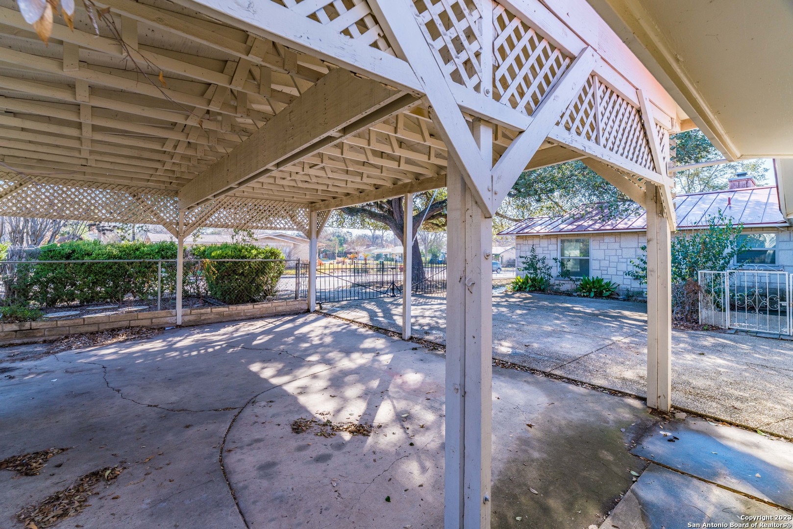 339 E Nottingham Drive San Antonio TX 78209
