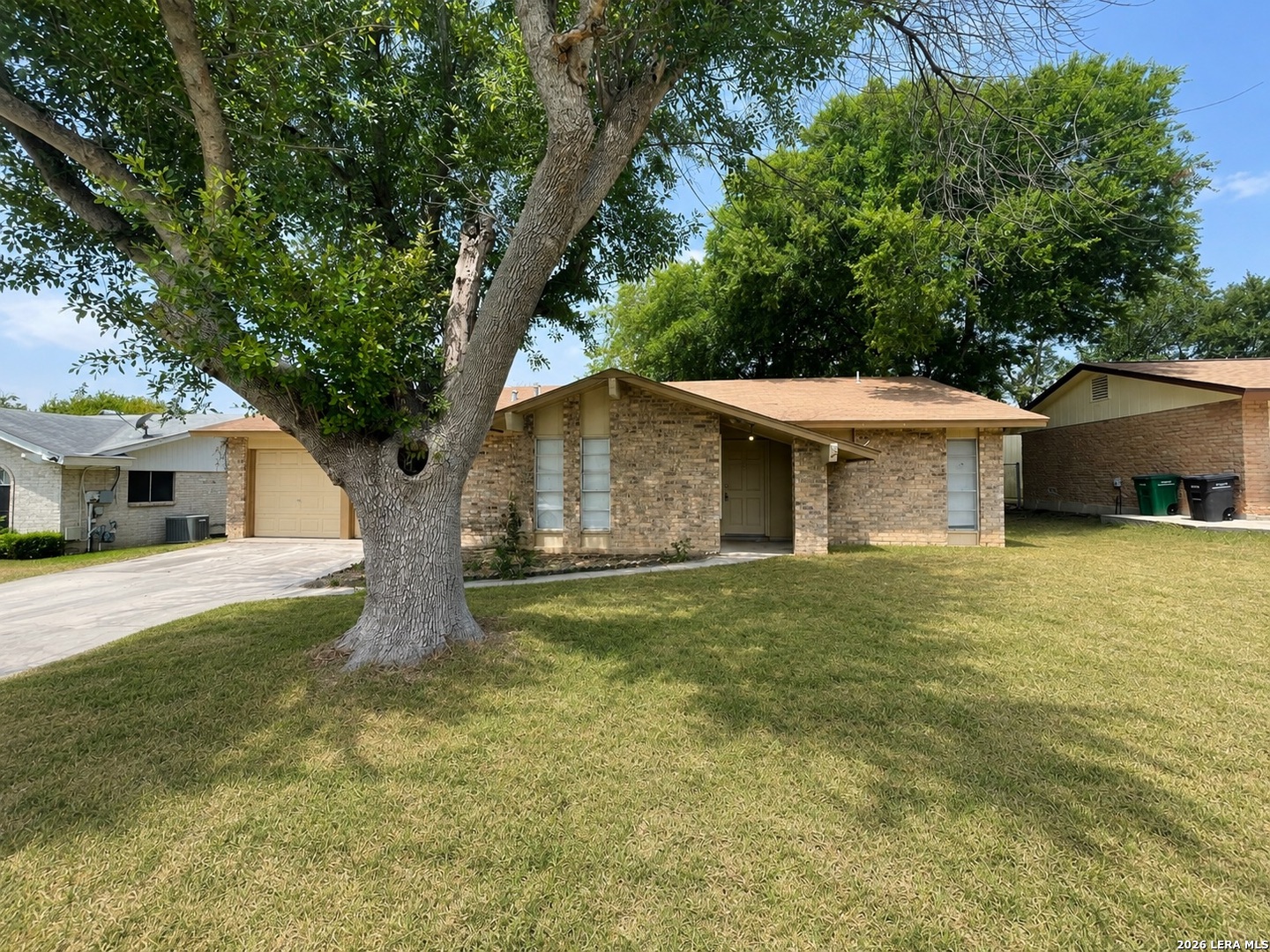 4231 Eagle Nest San Antonio TX 78233