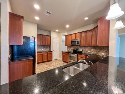 923 Avery Parkway New Braunfels TX 78130