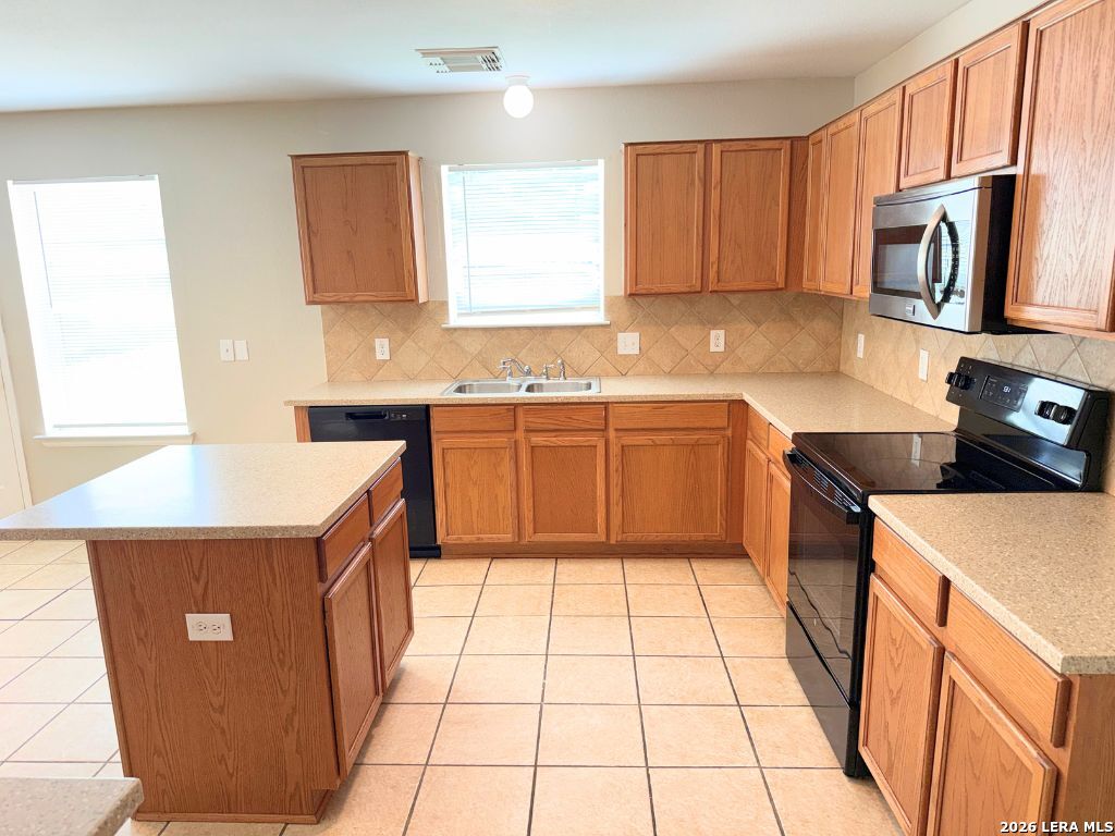 10314 Pinehurst Run San Antonio TX 78239