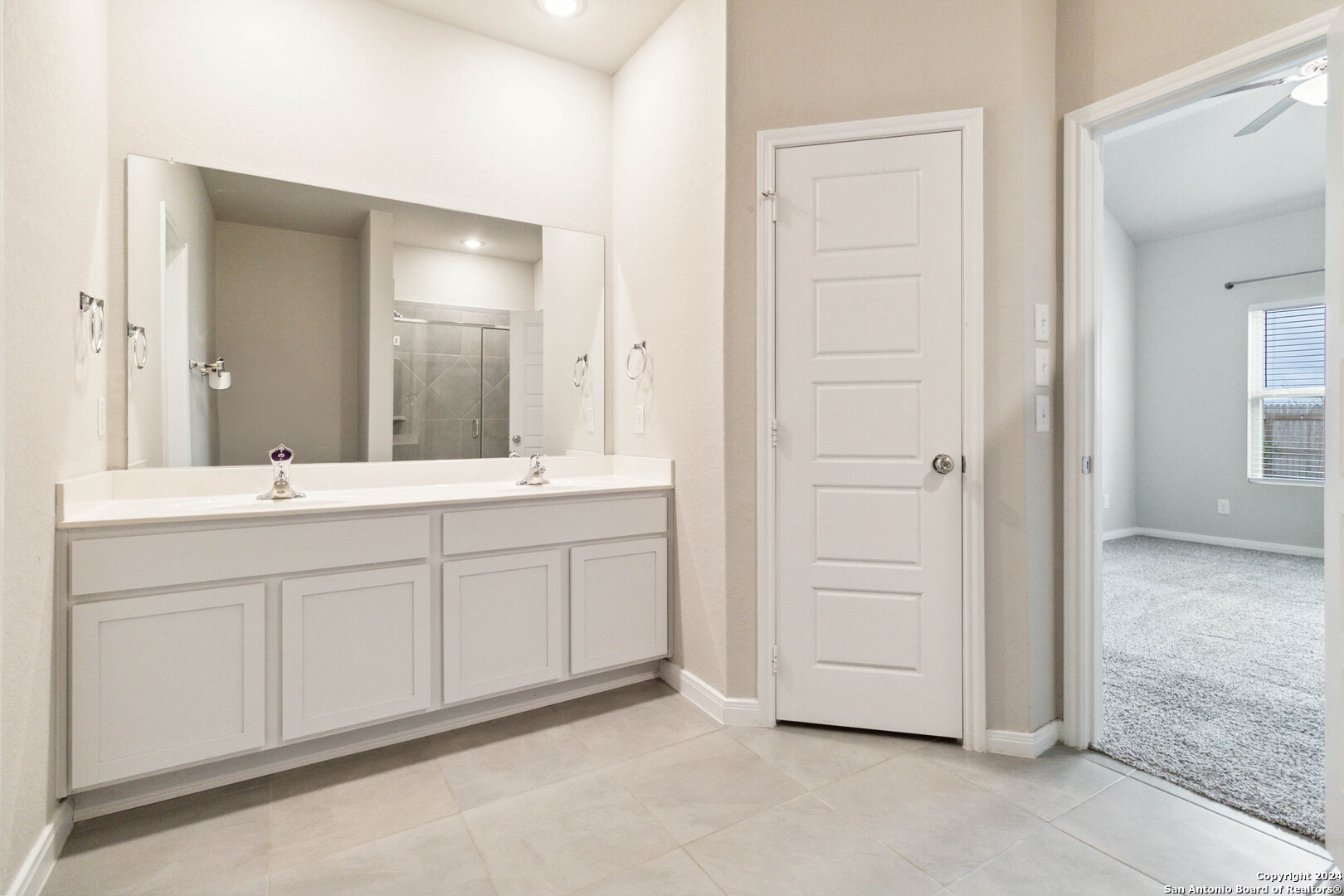1033 Windflower New Braunfels TX 78130