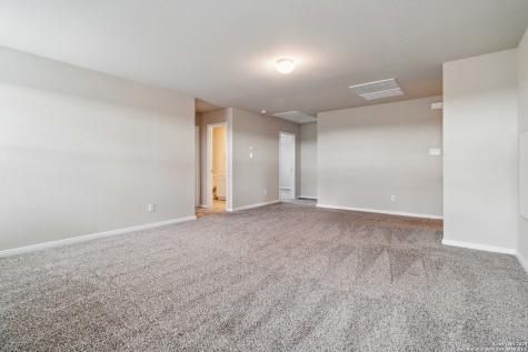 1033 Windflower New Braunfels TX 78130