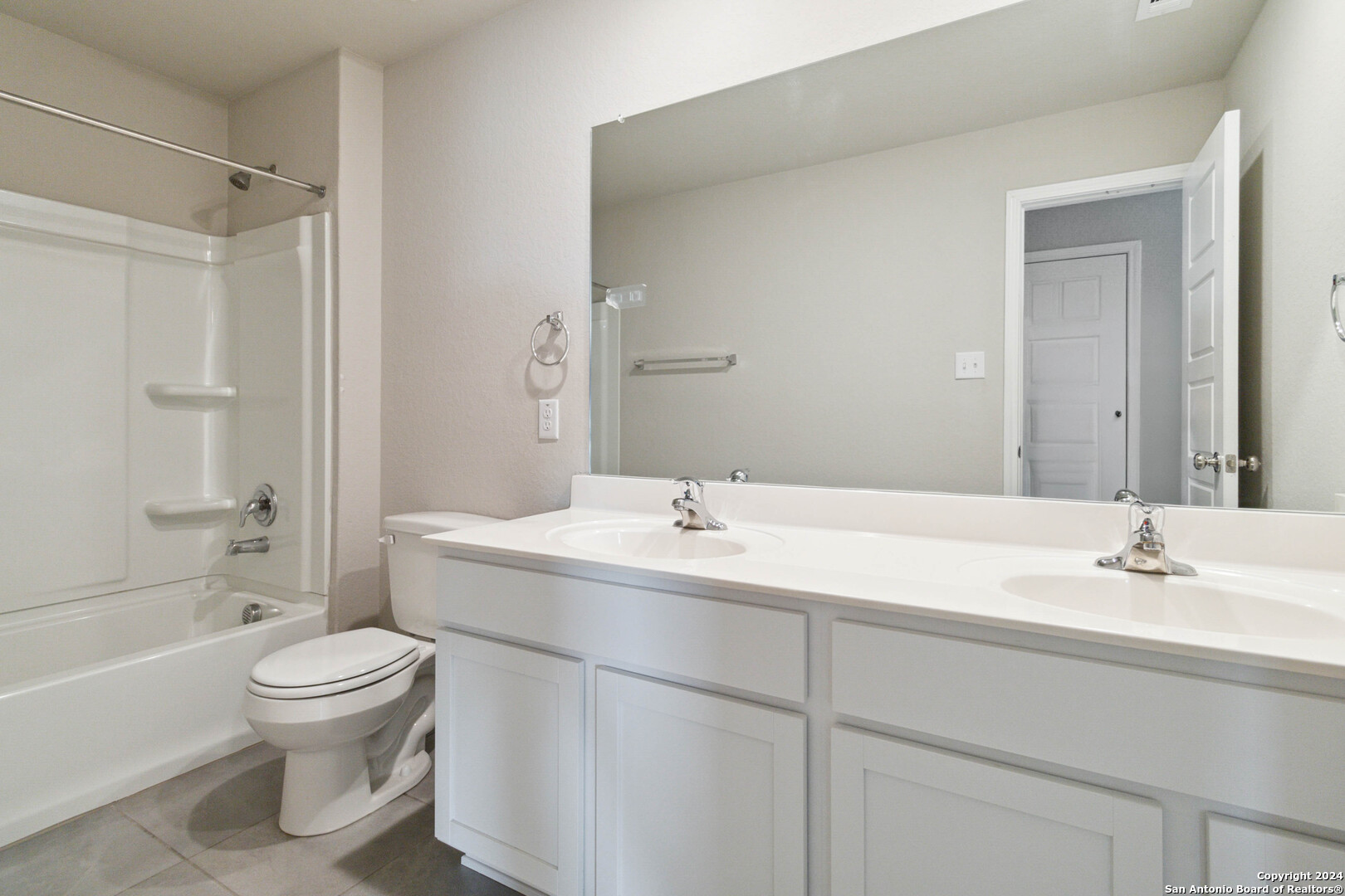1033 Windflower New Braunfels TX 78130