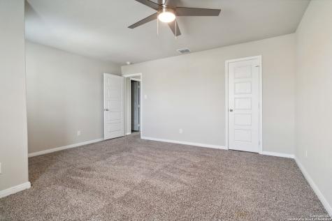 1033 Windflower New Braunfels TX 78130