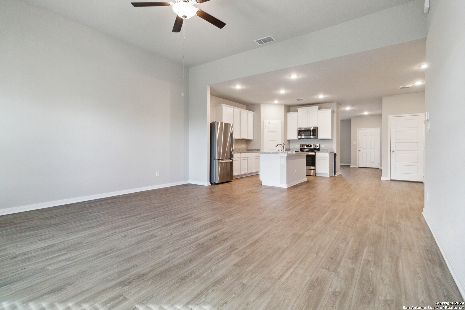 1033 Windflower New Braunfels TX 78130