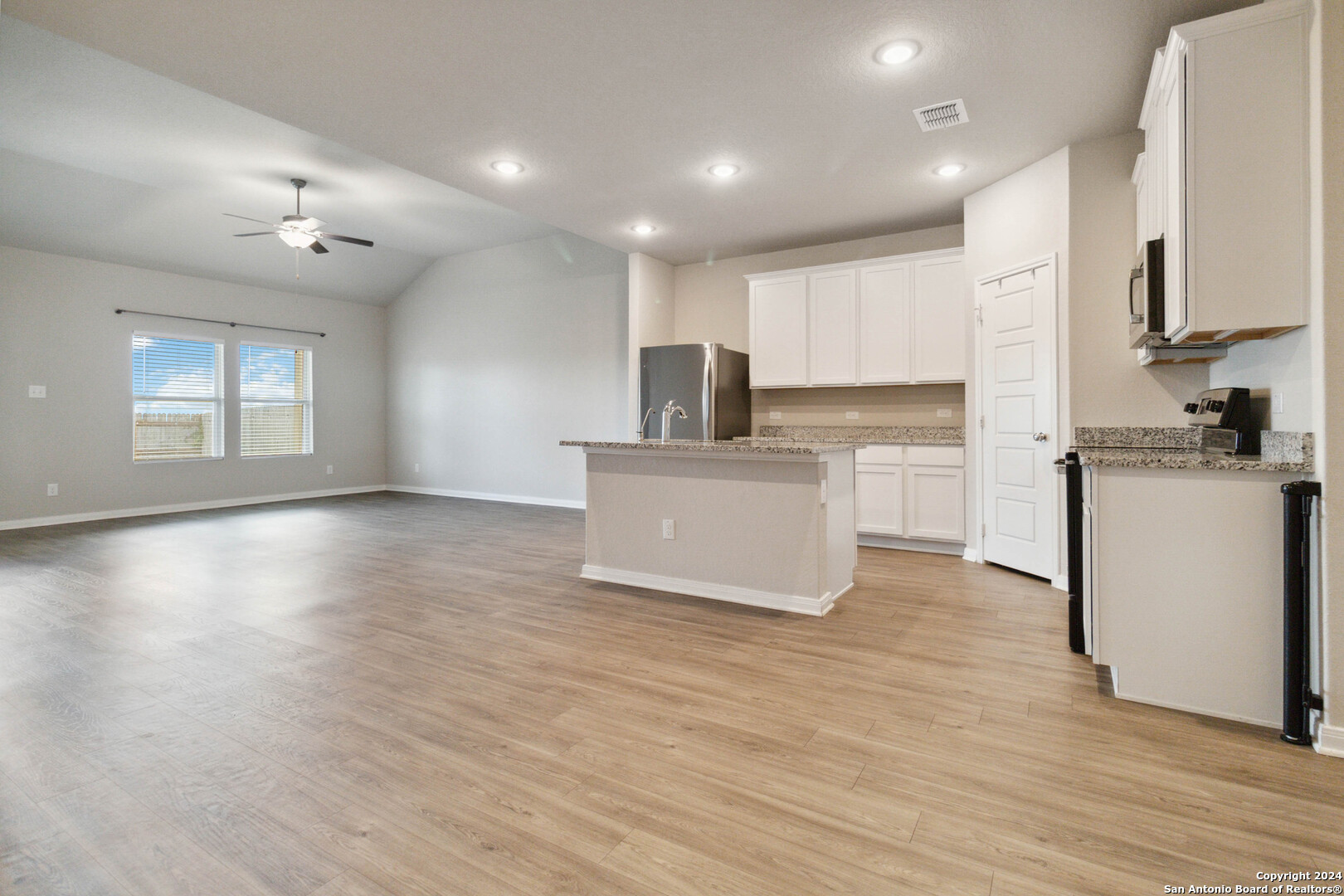 1033 Windflower New Braunfels TX 78130