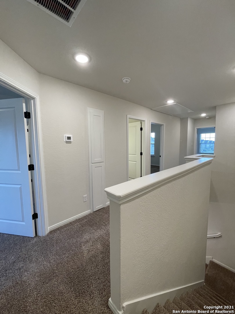 2207 Lynwood Bend San Antonio TX 78245