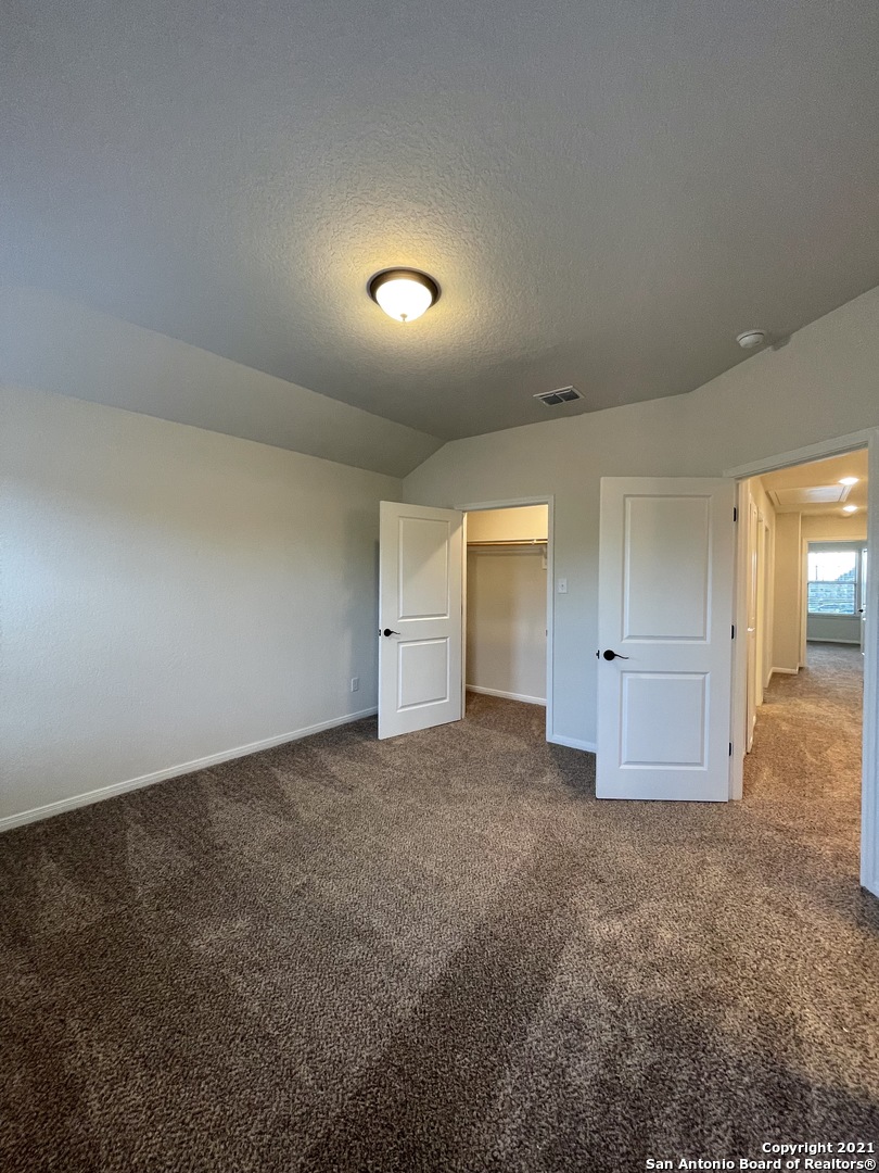 2207 Lynwood Bend San Antonio TX 78245