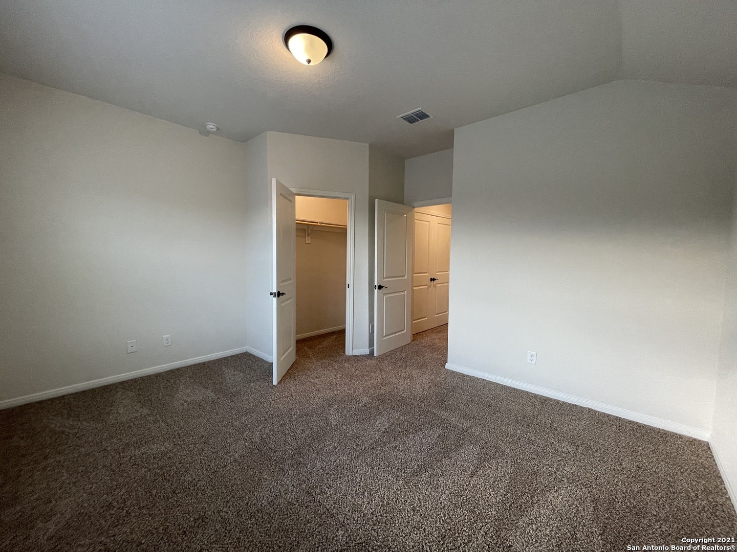 2207 Lynwood Bend San Antonio TX 78245