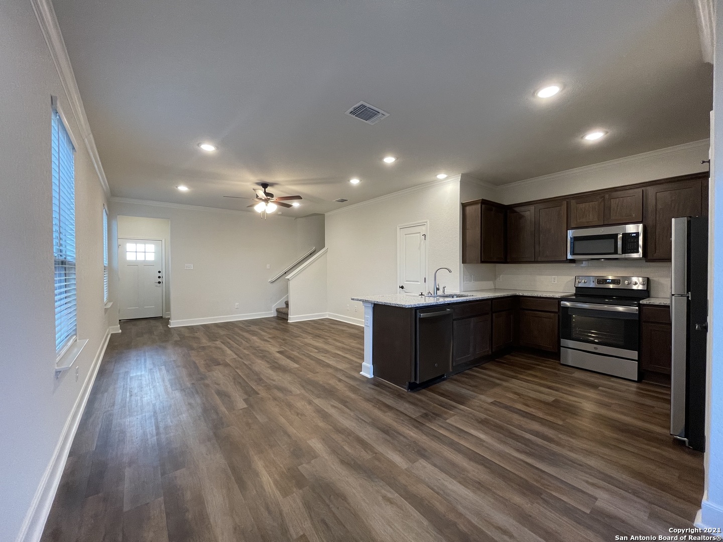 2207 Lynwood Bend San Antonio TX 78245