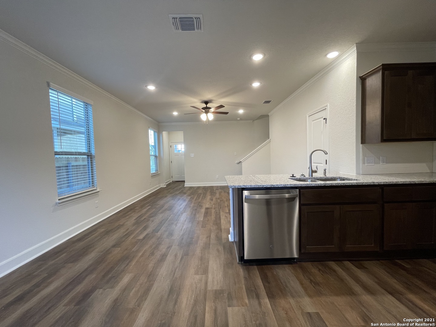 2207 Lynwood Bend San Antonio TX 78245