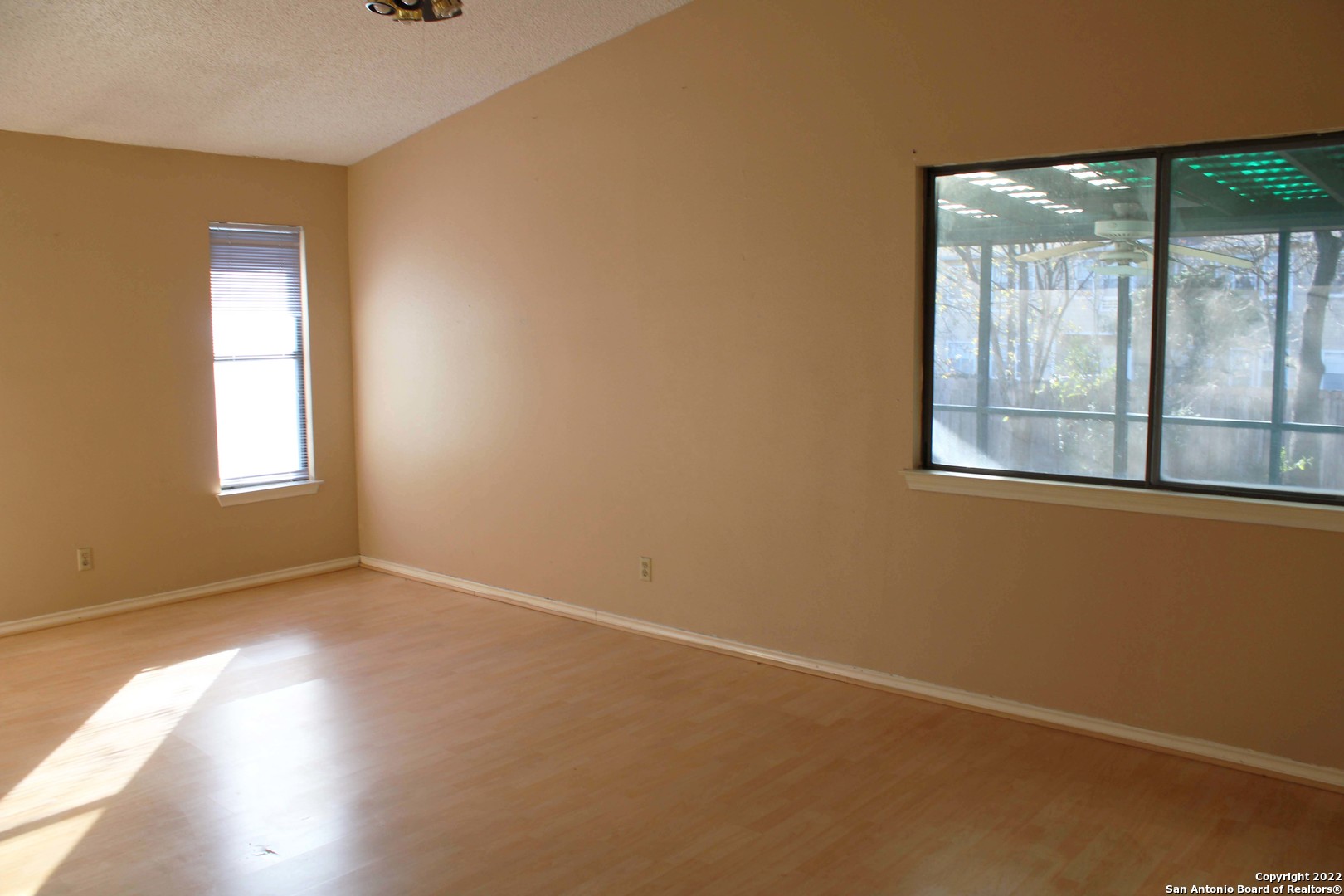 4222 Clear Lake Drive San Antonio TX 78217