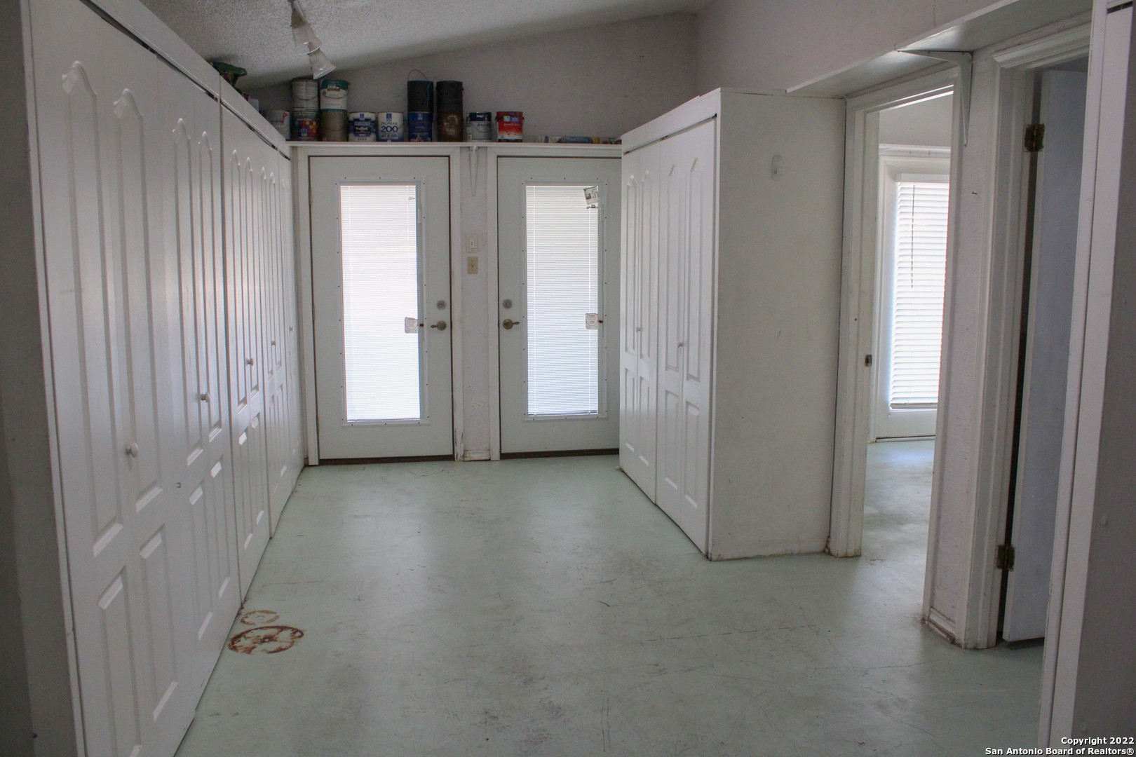 4222 Clear Lake Drive San Antonio TX 78217